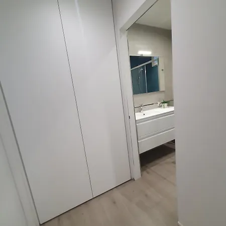Tonfano Waterfront Penthouse マリーナ・ディ・ピエトラサンタ